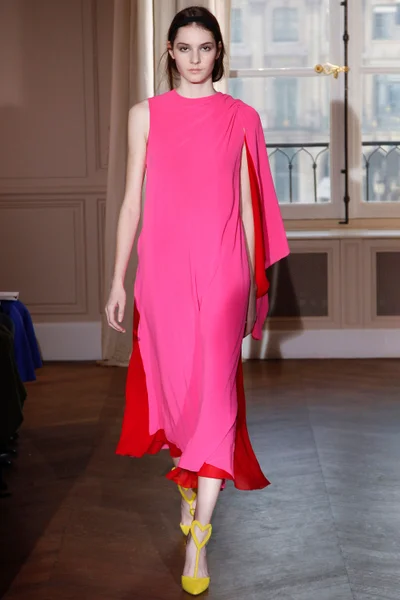 Look 4